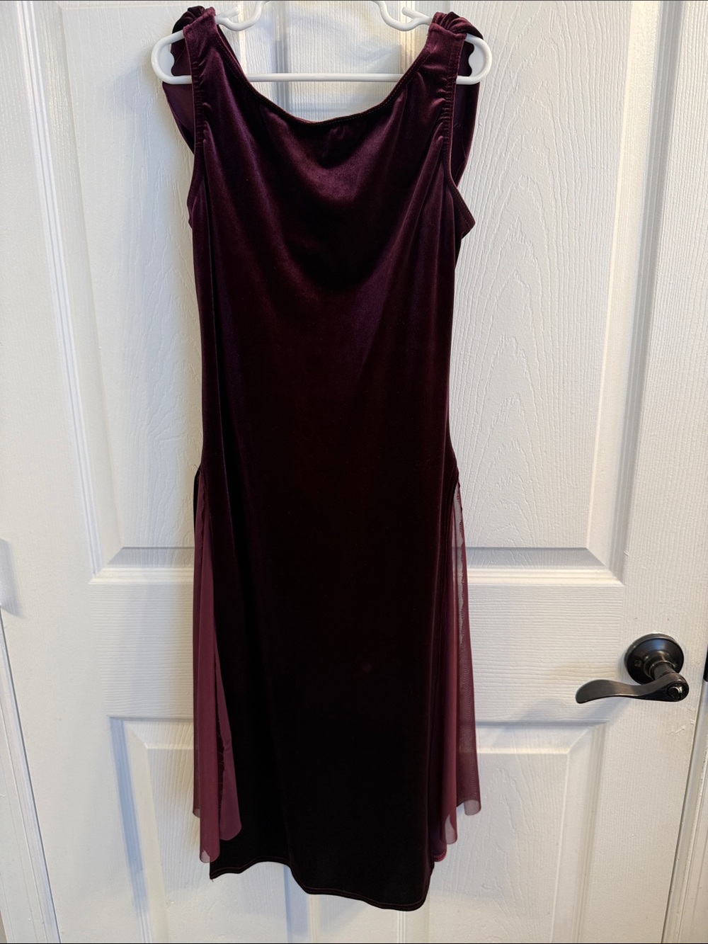 Weissman MC (SZ 10/12) Sleeveless Velvet Midi dance Dress in Deep Plum
